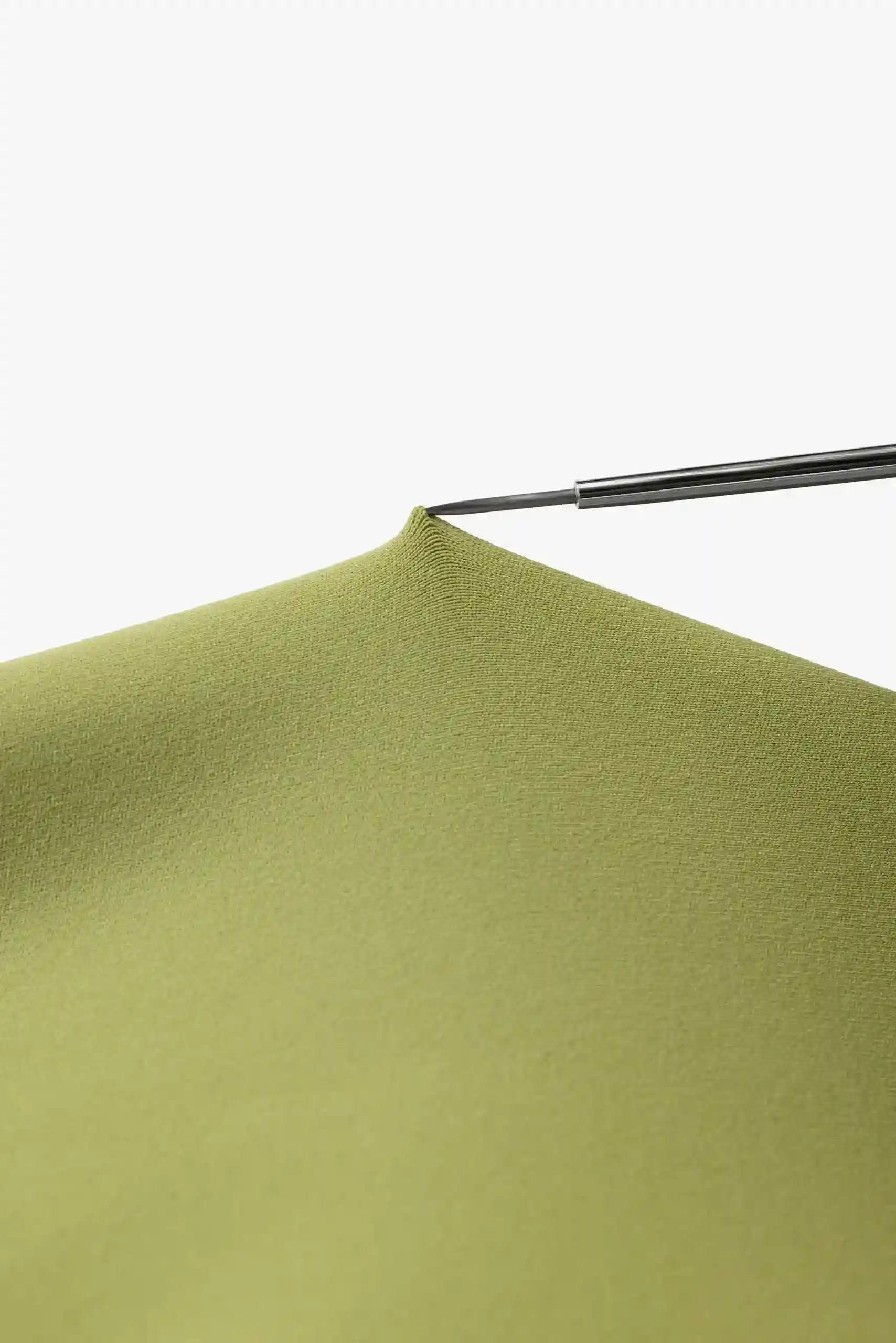 Perfect seam alignment in CozyActive yoga apparel, providing a clean and professional look.